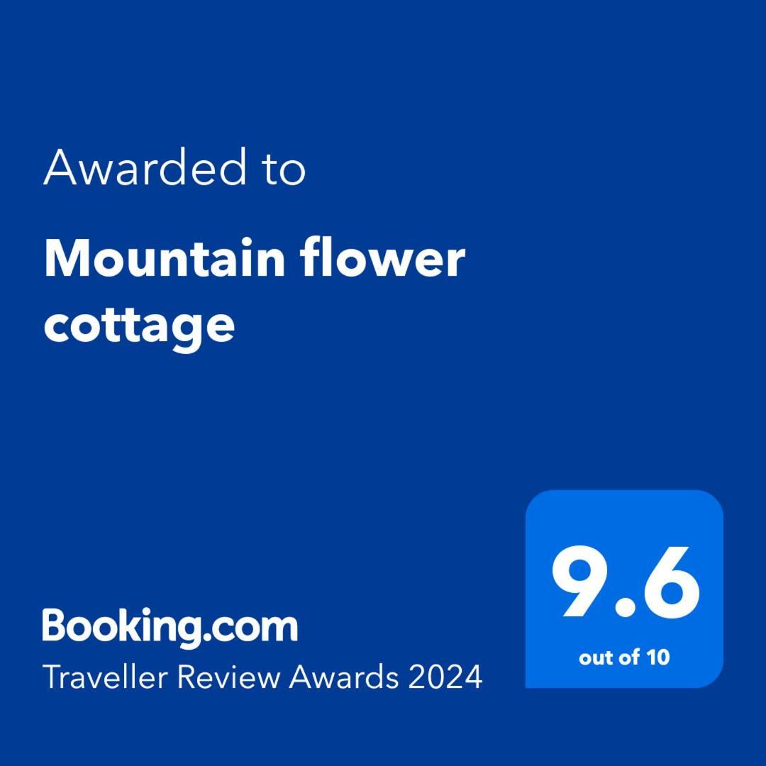 Mountain Flower Cottage Kazbegi Eksteriør bilde